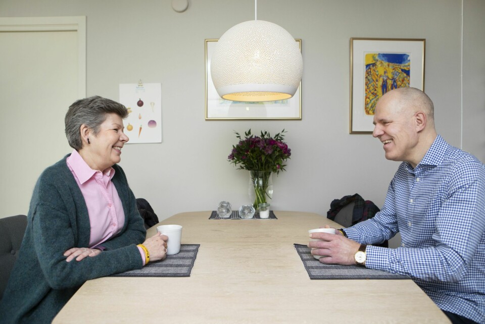 RAMMER OGSÅ UNGE: − Jo tidligere man får sykdommen, jo verre utarter den seg ofte. Young Onset Of Parkinsons Disease (YOPD) er en møteplass for dem som får diagnosen før fylte 55 år, forteller Edgar. Selv fikk han diagnosen som 59-åring.