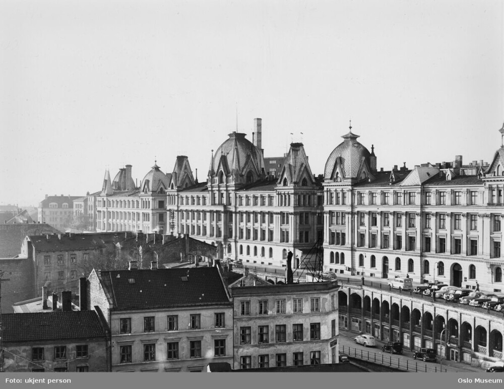 <b>SKREKKENS HUS:</b> Det hemmelige statspolitiet Gestapo hadde sine kontorer i Victoria terrasse midt i Oslo sentrum. Her ble flere motstandsfolk torturert.