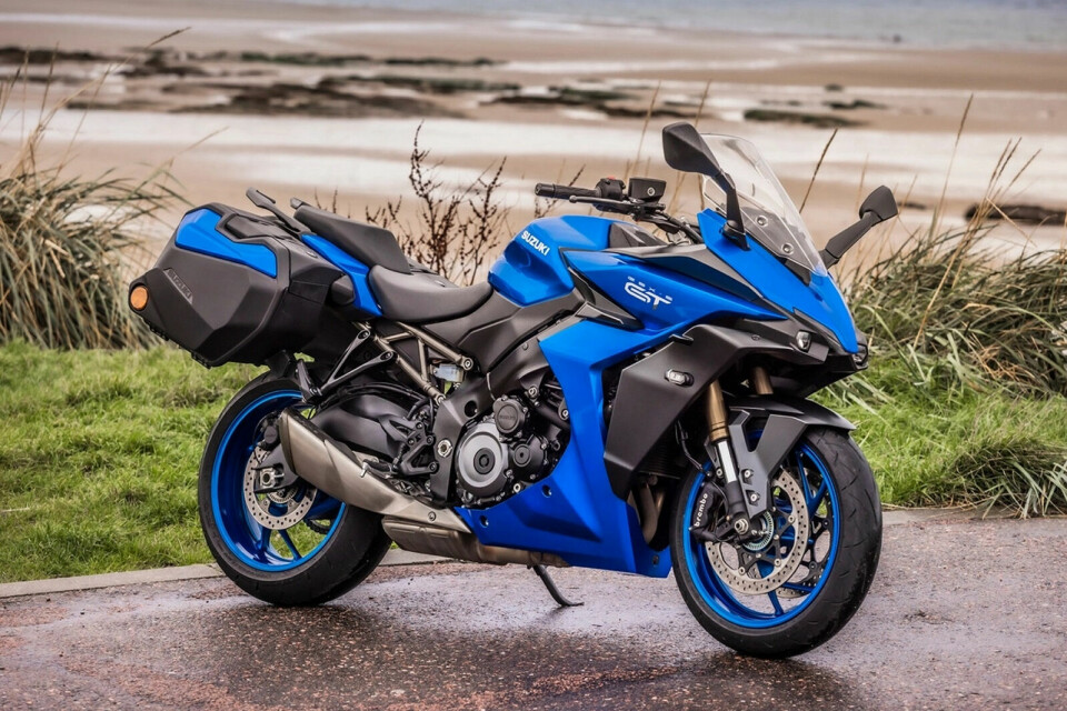 Suzuki GSX-S1000GT