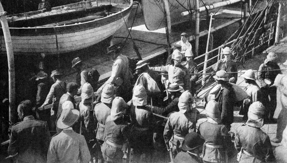 SENDT TIL SJØS: Over 6000 boerfanger ble fraktet til St. Helena ute i Sør-Atlanteren. Flere av dem var norske.