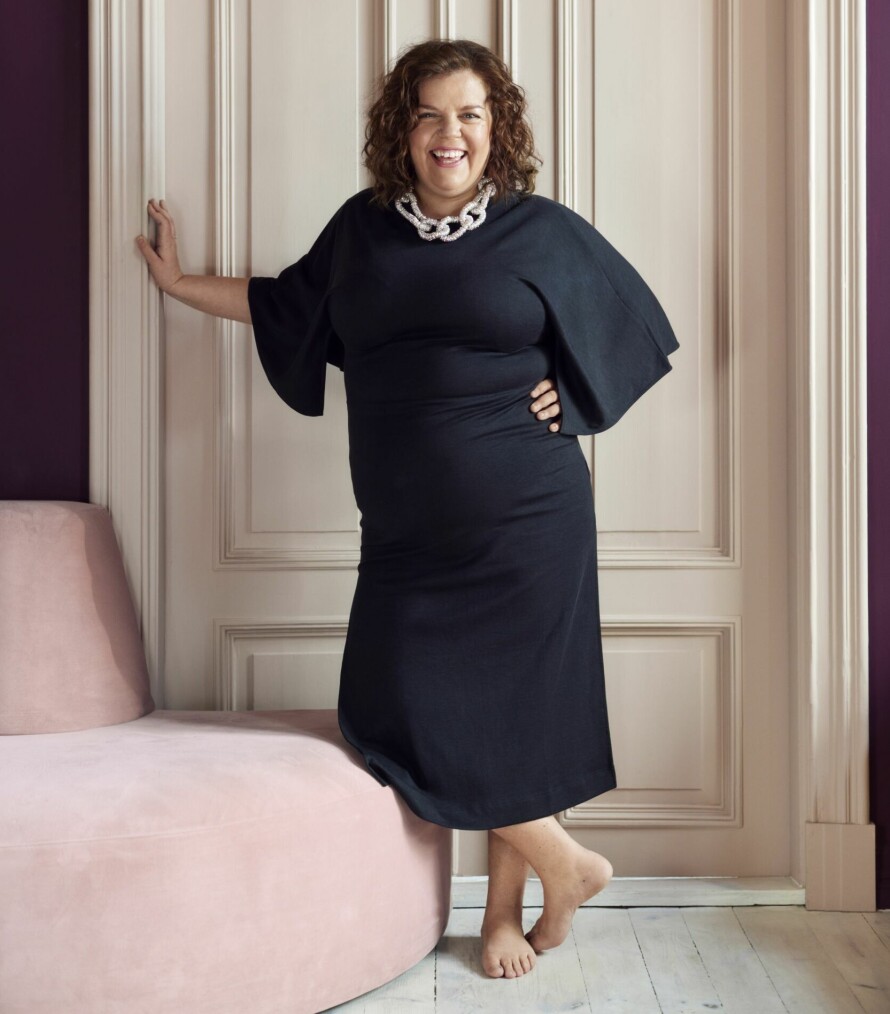 LEILIGHET PÅ BISLETT: – Nå er jo ikke «stemningsskaper» akkurat et yrke, men jeg ser jo at god stemning er en tydeligere motor i livet mitt enn jeg hadde tenkt, sier Else. Her er hun hjemme i leiligheten på Bislett i Oslo.