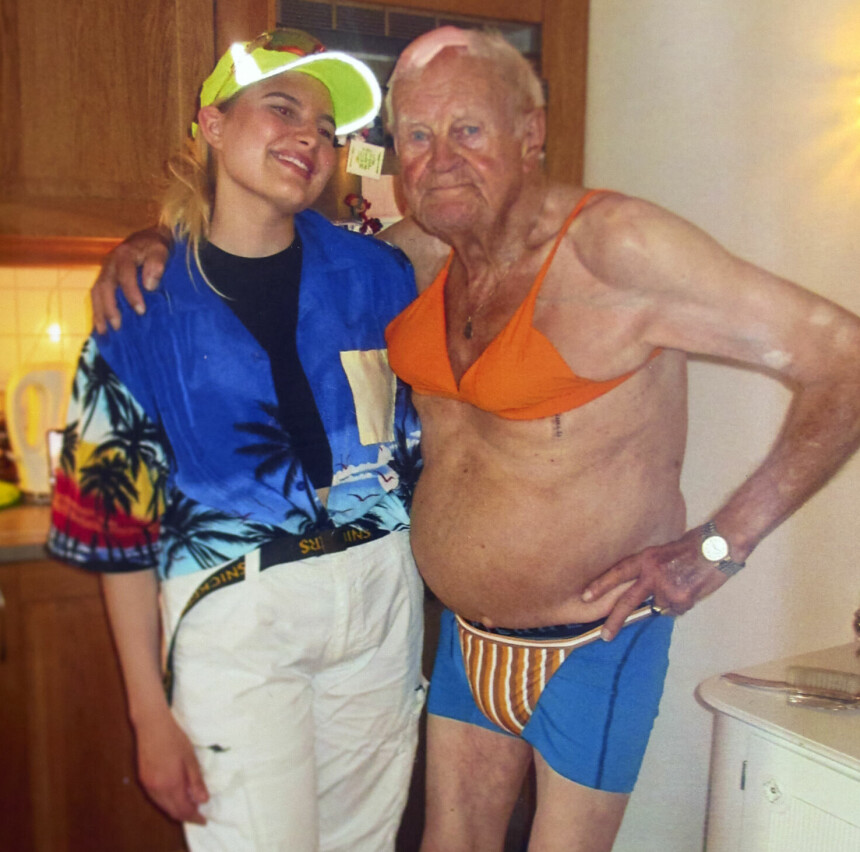 KLOVNERI: Det er liten tvil om at Jan Erling og Pernille tar seg selv lite høytidelig.