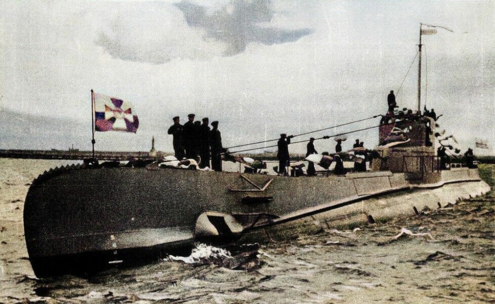 <b>DØDBRINGENDE:</b> Den opprinnelig polske ubåten Orzel lå i overflatestilling da den sendte første torpedo mot Rio de Janeiro.