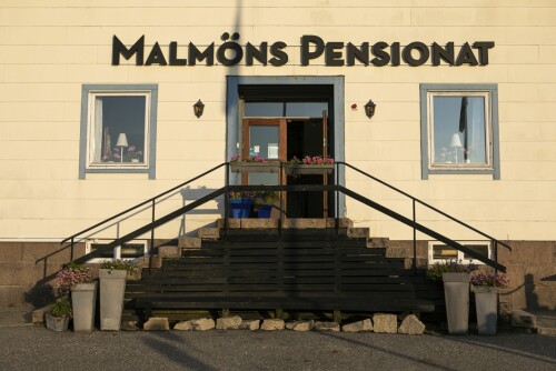 <b>TRIVELIG:</b>  Bohus-Malmöns Pensionat, øyas eneste hotell. 
