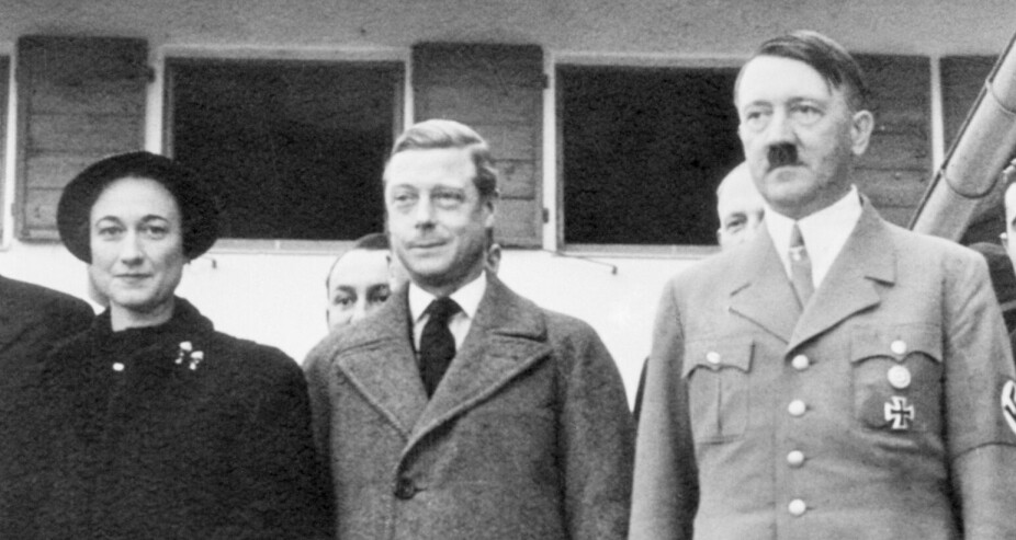 <b>DÅRLIGE VALG:</b> Vennskapet med Adolf Hitler ga kongen et dårlig rykte i England.