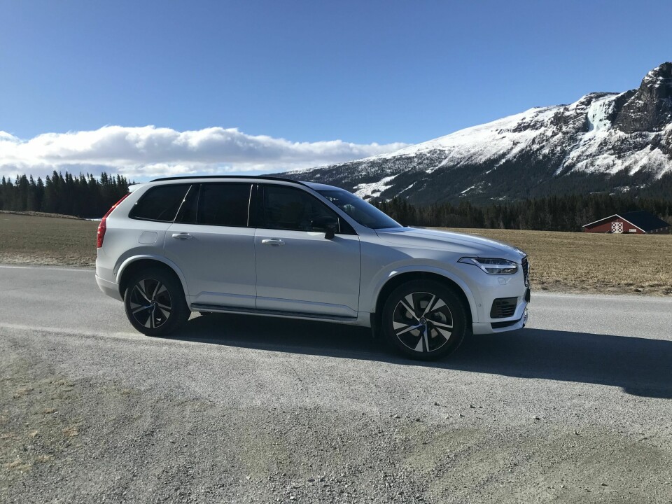STAYEREVNE: Så sent som i 2021 gjorde XC90 et av sine beste salgsår. Det er ganske bemerkelsesverdig for en bil som ble vist frem for første gang i 2014 og som koster over én million kroner.