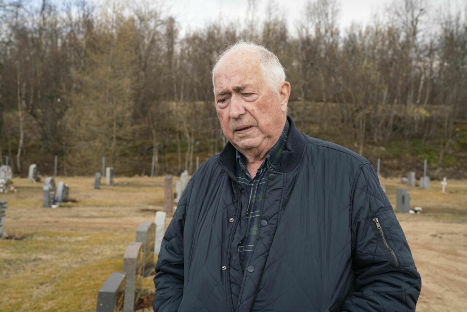 ÅPNE SÅR: 83 år gamle Per Tore Kristensen har fortsatt ikke kommet over sitt tap i Grytøya-ulykken og skuffelsen over det offisielle Norge som først lot en pilot med alkoholproblemer fly, og deretter ikke ville ta ansvar.