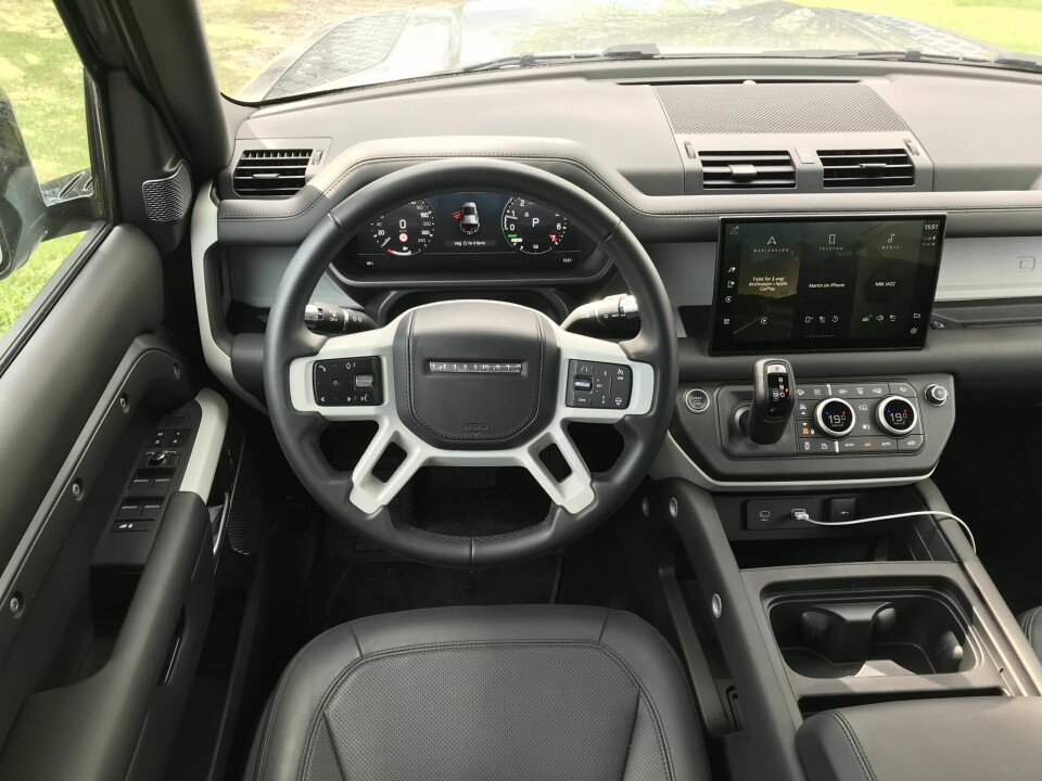 FUNKSJONELT: Råtøft førermiljø.