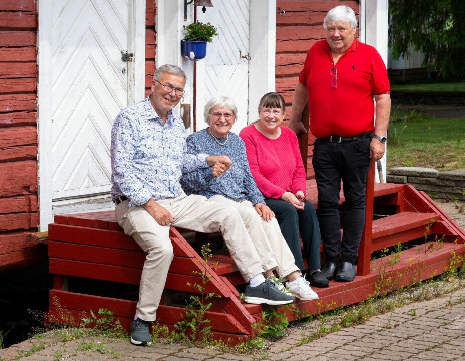 GODE VENNER: Tore (77) og Sidsel (73. Helen (73) og Harald (73) har vært venner i mange år.
