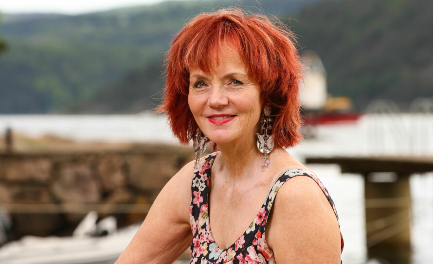 HALVBROREN TORALV: Gjennom årenes løp har Mari mistet flere familiemedlemmer og nære venner. Halvbroren, skuespilleren Toralv Maurstad (95), bor på pleiehjem og er så syk at han ikke kjenner igjen sin egen søster. Det preger Mari, men hun har lært seg å ta vare på de gode minnene.