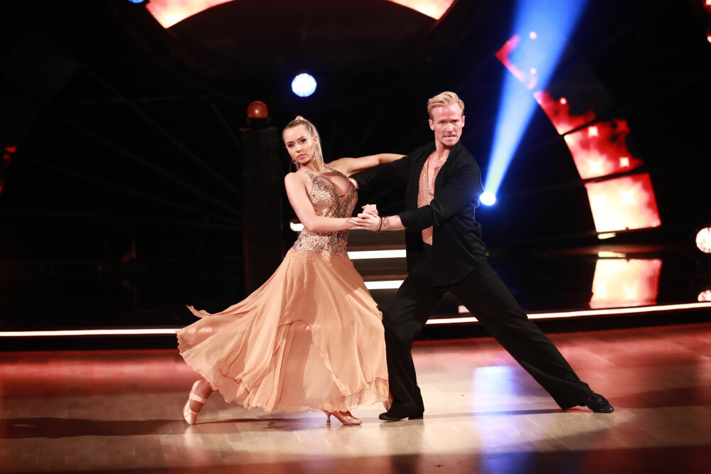 <b>SKAL VI DANSE 2018</b>: Martine Lunde og Fredric Brunberg danset sammen i 2018. I år skal hun danse med Tarjei Svalastog.