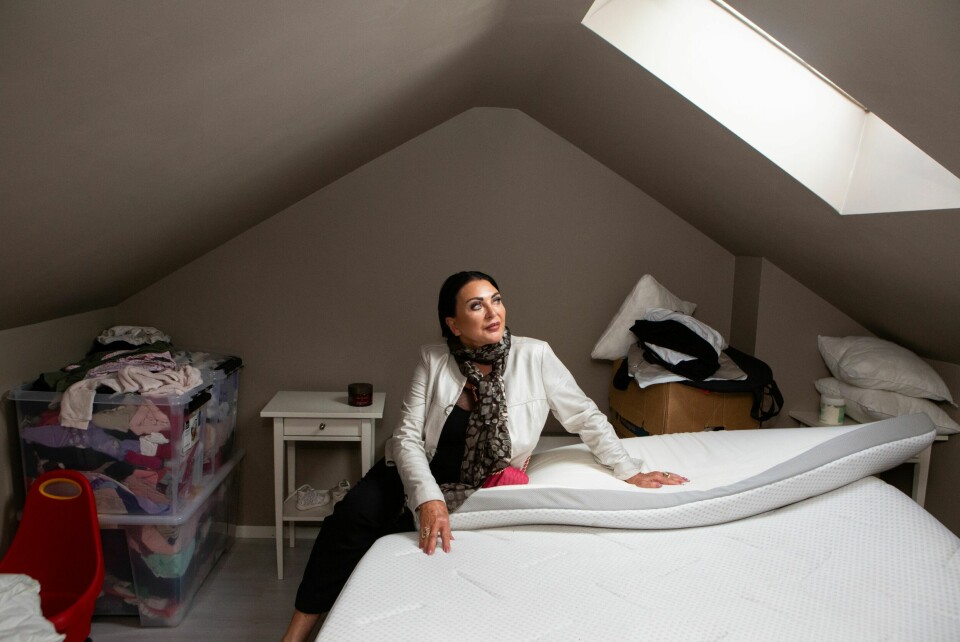 SØKER KONTAKT: En av energiene var særlig vanskelig å få kontakt med. Han kalte seg Robert og hadde vært i huset helt siden det ble bygget i 1950-årene. Han gjemte seg for noen og ville ikke bli funnet.