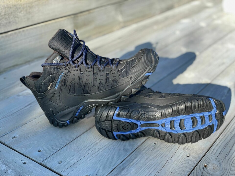 MERRELL ACCENTER SPORT MID GTX: Testpanelet opplever denne skoen som riktig priset, og vil anbefale den videre.