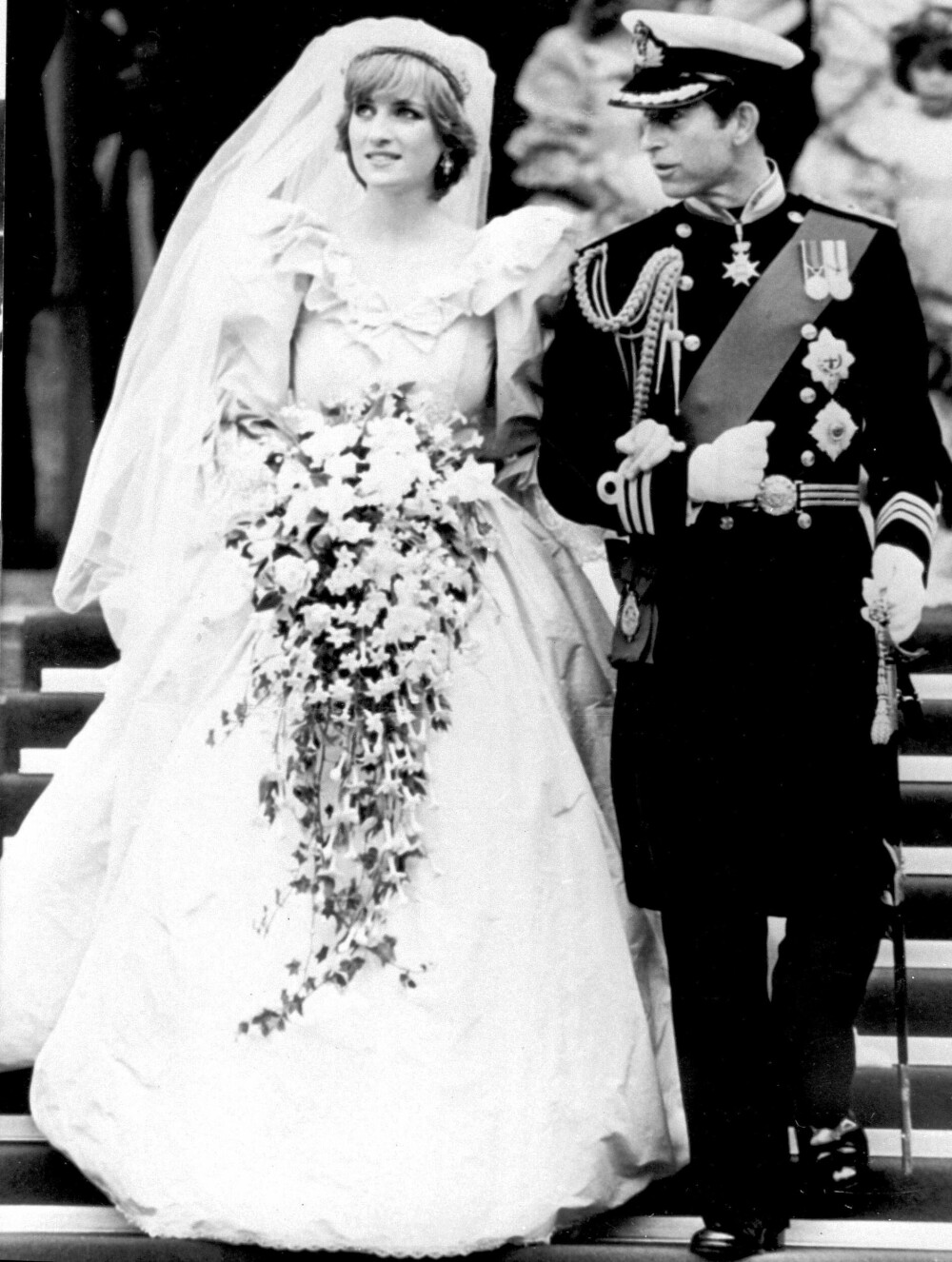 <b>GIFTET SEG: </b>Prinsesse Diana og prins Charles giftet seg i London i 1981.