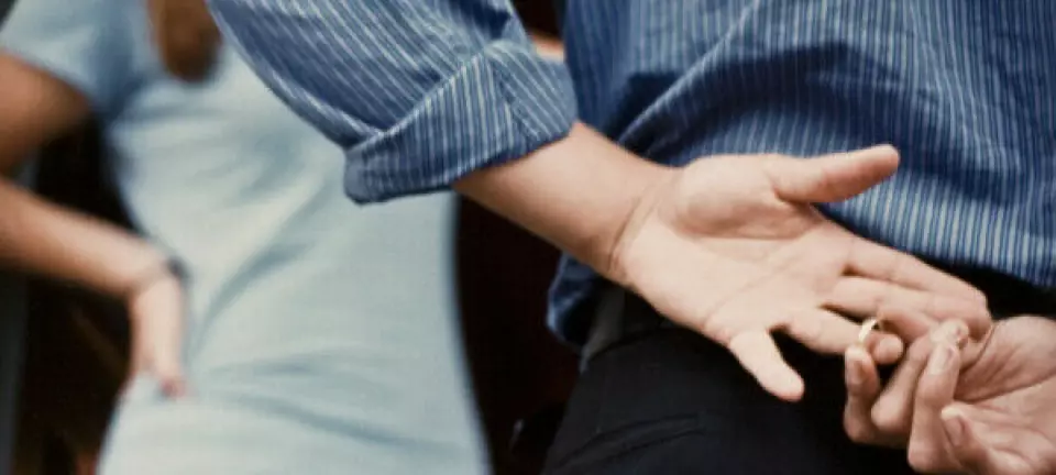 Hadde det ikke vært for barna, hadde jeg kastet ham ut