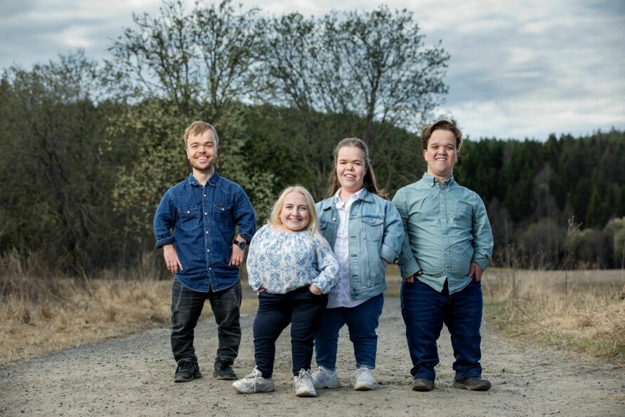 TV2-SERIE: Kort og Lovende består av Didrik Hjertaker Grevskott, Hanna Eline Jørgensen, Åsne Hant og Alexander Karlsen El Younoussi.