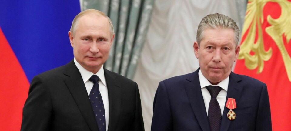 Avbildet med Putin – «falt» ut av vindu: – Det er en opprydding på gang