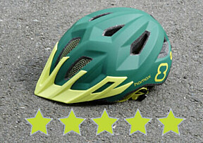 HAMAX HALO MIPS: Denne hjelmen scorer på topp med 5 stjerner, samt lavest risiko for hjernerystelse.