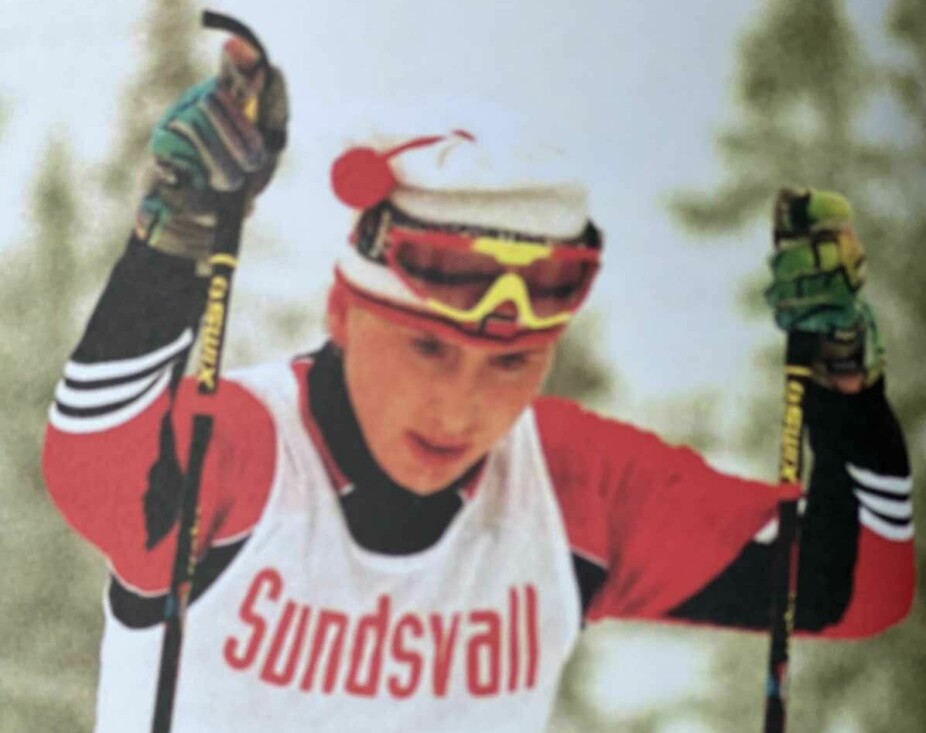 <b>MÅLRETTET: </b>På bildet ser du 15-årige Marit stake seg målrettet frem i langrennsløypa under et renn i Sundsvall i Sverige.