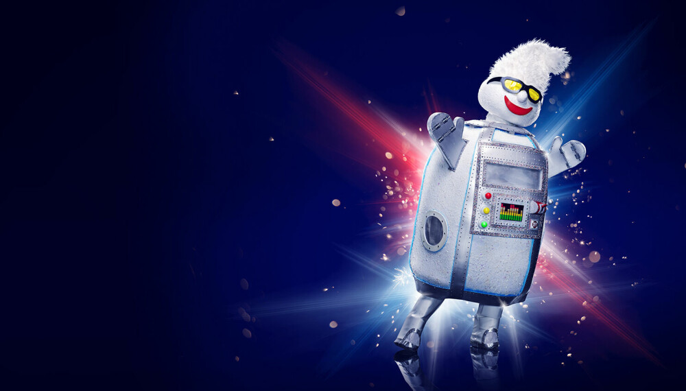 <b>SNØROBOTEN: </b>Snøroboten er utkledd som en robot med lue, solbriller og ulike spaker foran på magen.