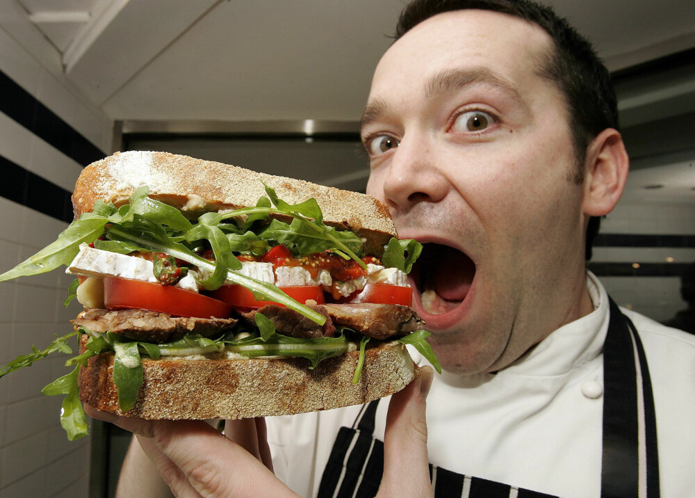 <b>LATSKAP:</b> Sandwichen ble oppfunnet fordi en engelsk jarl ikke orket å gå fra bordet.