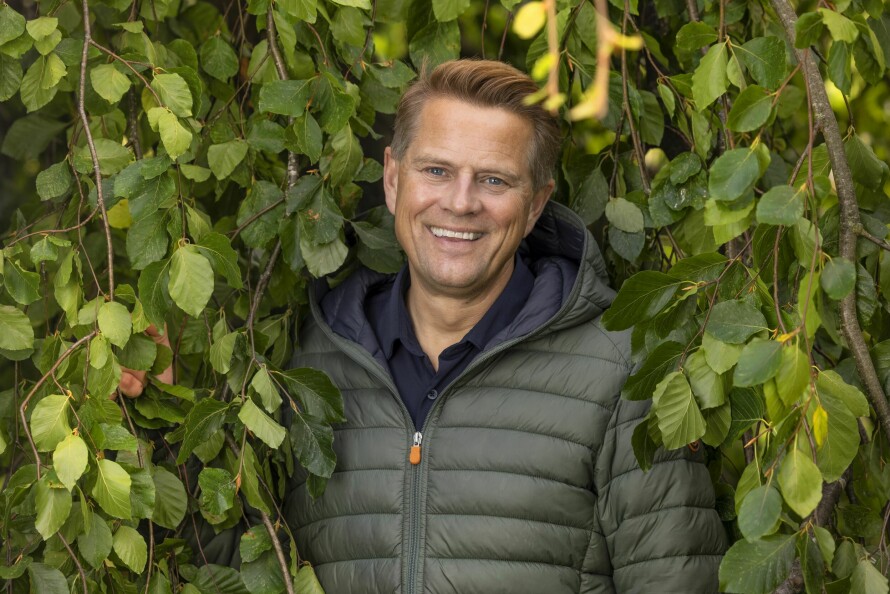 HINTER OM COMEBACK: 20 år etter at «Borettslaget» tok Norge med storm, sysler Robert med tanken om et gjensyn med de populære karakterene. Denne høsten blir de tidligere episodene igjen tilgjengelige på NRKs strømmetjenester.