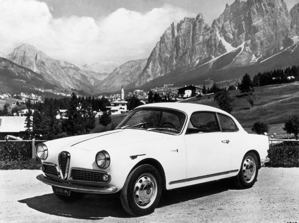 <b>VAKKER:</b> 50-tallets Giulietta er fortsatt en klassisk skjønnhet, særlig i coupeversjon som her. 