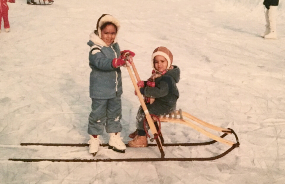 KOLBOTN-VINTER: Folk spurte hvordan de feiret jul i «hennes land», fordi Haddy og Lisa så litt annerledes ut enn folk flest. – Selvsagt feiret vi jul på Kolbotn, sier Haddy.