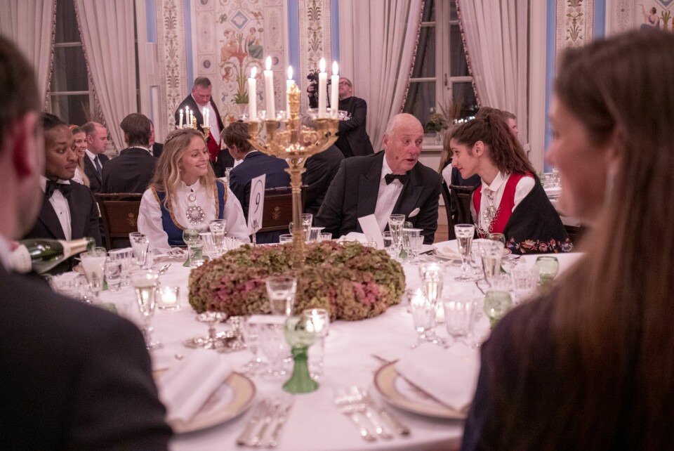 ROYALT ØYEBLIKK: I 2021 fikk Aida kong Harald til bords da kongeparet inviterte utøvere fra OL og Paralympics til middag.