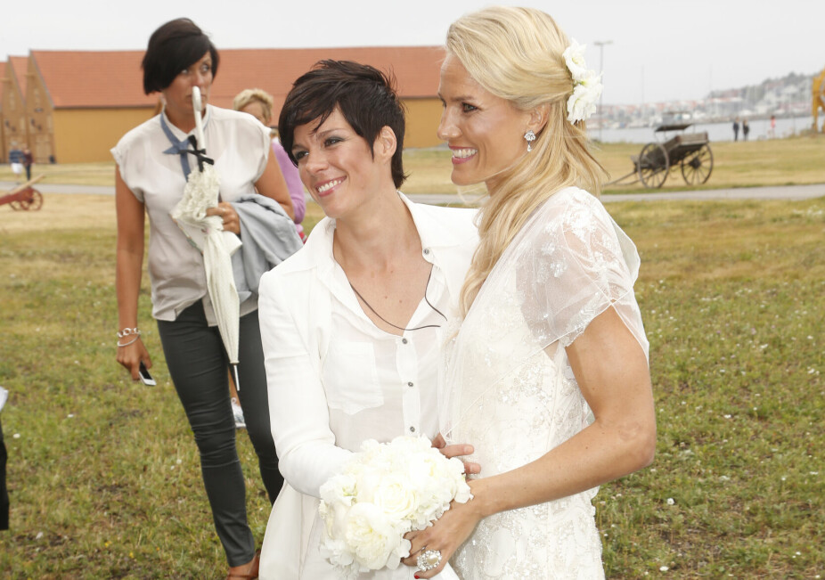 <b>GIFTET SEG: </b>Gro og Anja Hammerseng-Edin giftet seg for snart 10 år siden, i Stavern i 2013.