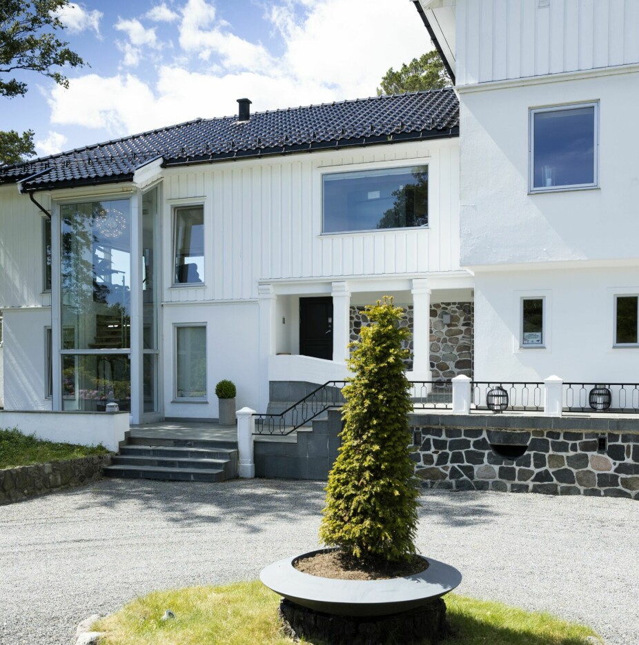 <b>I SANDEFJORD:</b> Sandefjord-villaen eies av klesgründer Alf Lennart Bäverholm, som står bak Giovanni Fashion. Han og kona Sissel har bodd i huset i 18 år, og leide det ut til «Mesternes mester»-produksjonen i fjor sommer.