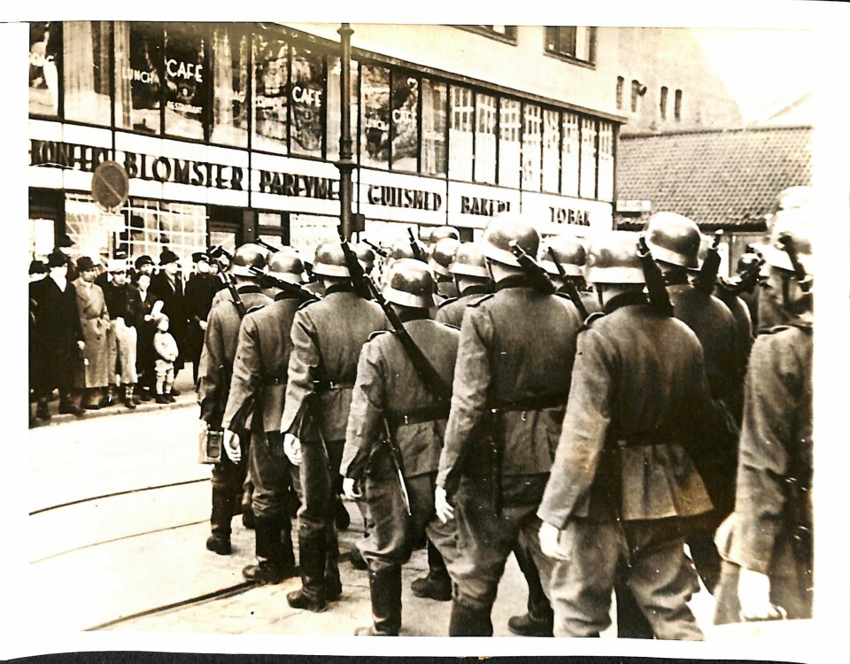 STARTET LYNRASKT: Ikke før hadde tyskerne gått i land i 1940 før de startet sitt plyndringstokt på samme måte som i andre okkuperte land i Europa.