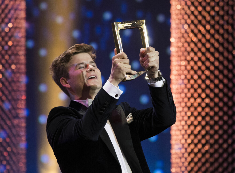 <b>NICOLAY RAMM:</b> I 2018 kunne Nicolay juble for Gullruten-pris i Grieghallen i Bergen. Han fikk publikumsprisen som Her og Nå delte ut. Samme pris ble han nominert til i 2017 og 2019 også.