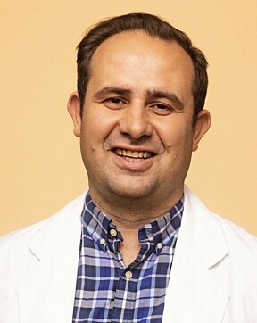HUDLEGE: Reza Sohrabi er spesialist i hudsykdommer og medisinsk ansvarlig hudlege hos Dr.Dropin.