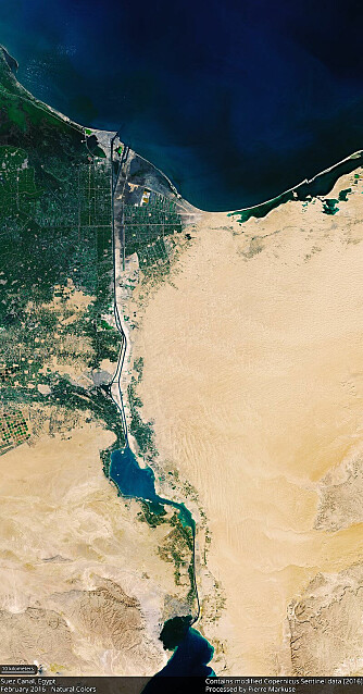 <b>MØTEPLASS:</b> Skipene som seilte Suezkanalen stanset i Store Bittersjø for å vente på møtende trafikk. 