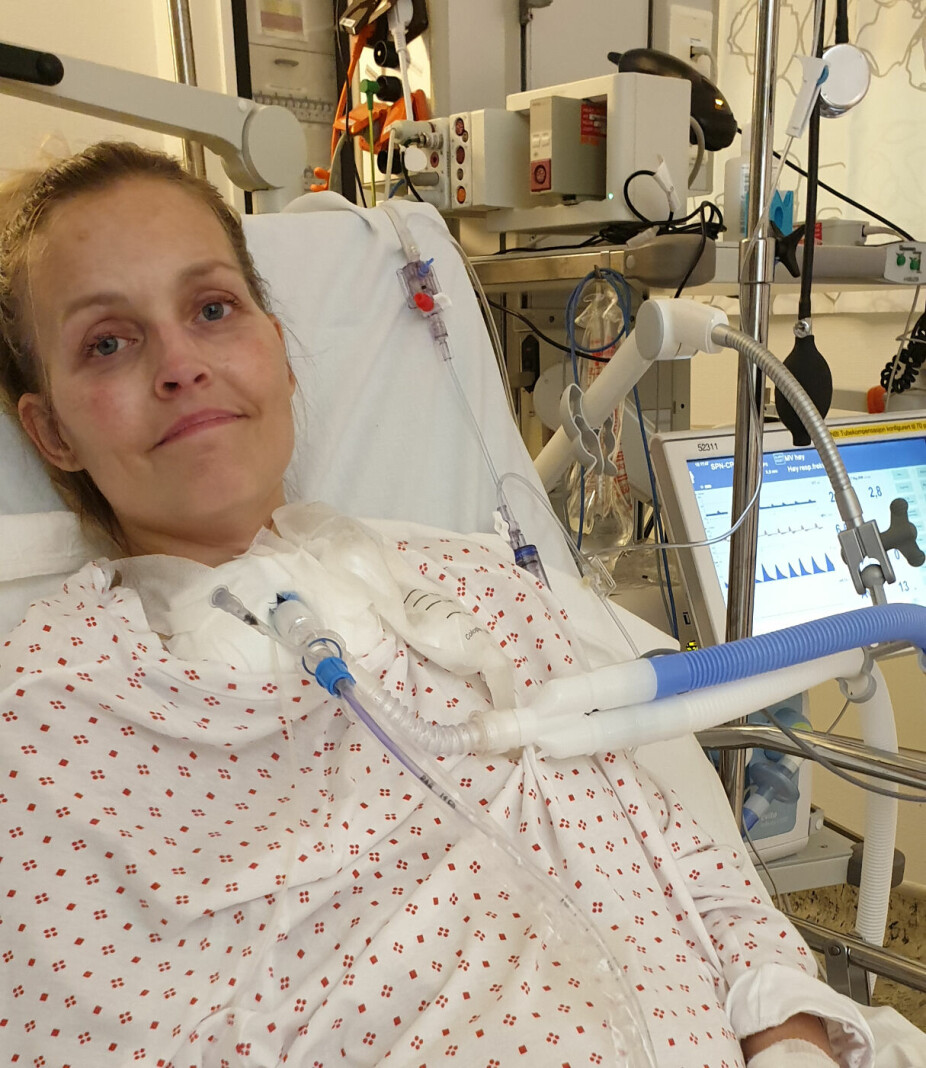 TAPPER: I ti måneder lå Johanne på sykehus etter den omfattende operasjonen. Det tok to uker før hun våknet etter at den var ferdig.