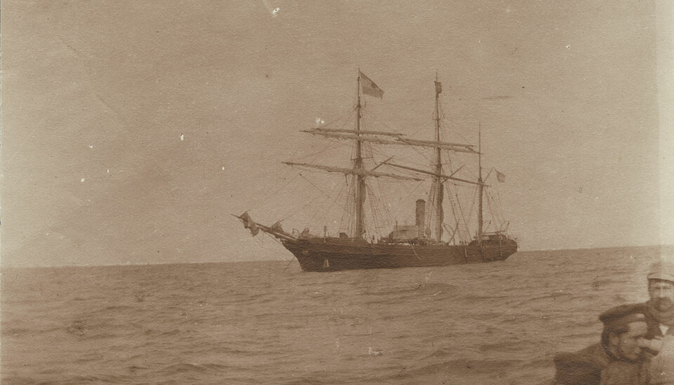 REDNINGSTOKT: Marinekorvetten «Uruguay» under kaptein Julian Irizar la ut på redningstokt.