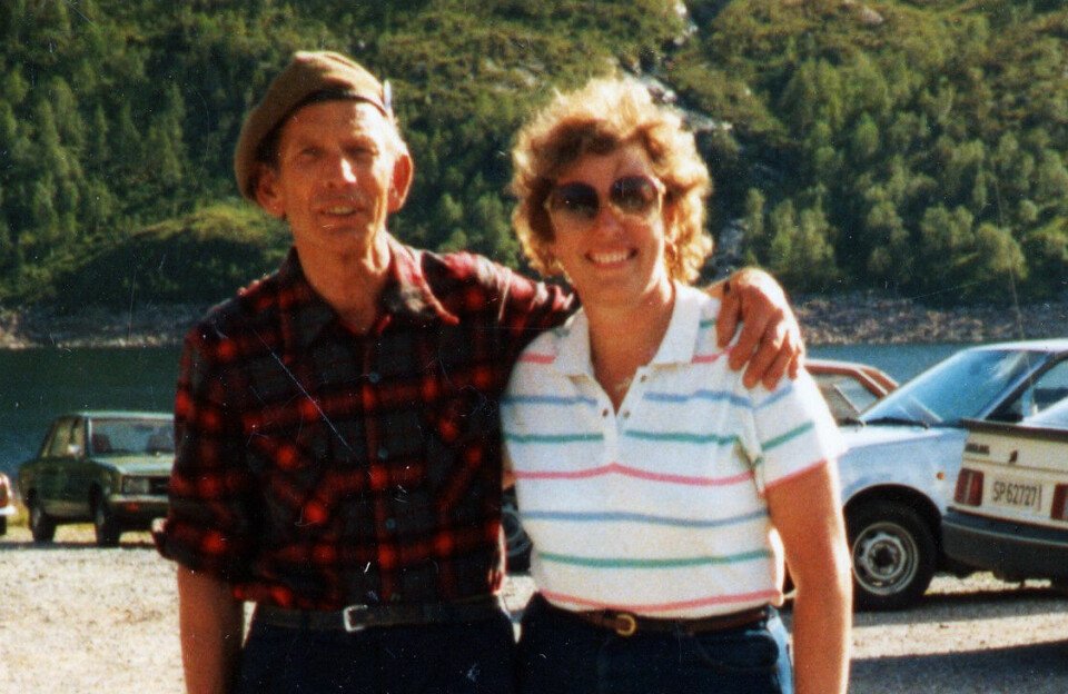 FAR OG DATTER: Her er Tove og pappa Fredrik Kayser avbildet i Stordalen etter Bjørn West-marsjen i 1989.