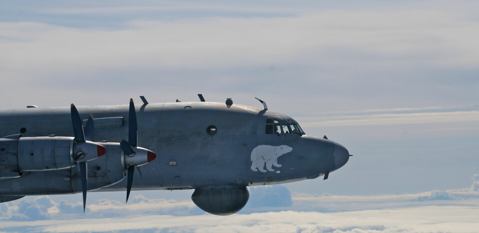 KOLLEGA: Nærkontakt med russiske fly står høyt på ønskelisten til besetningen. Her er den russiske versjonen av Orion, Iljusjin Il-38 May, fotografert i formasjonsflyging under et tidligere tokt.Foto: Luftforsvaret/333 skvadron