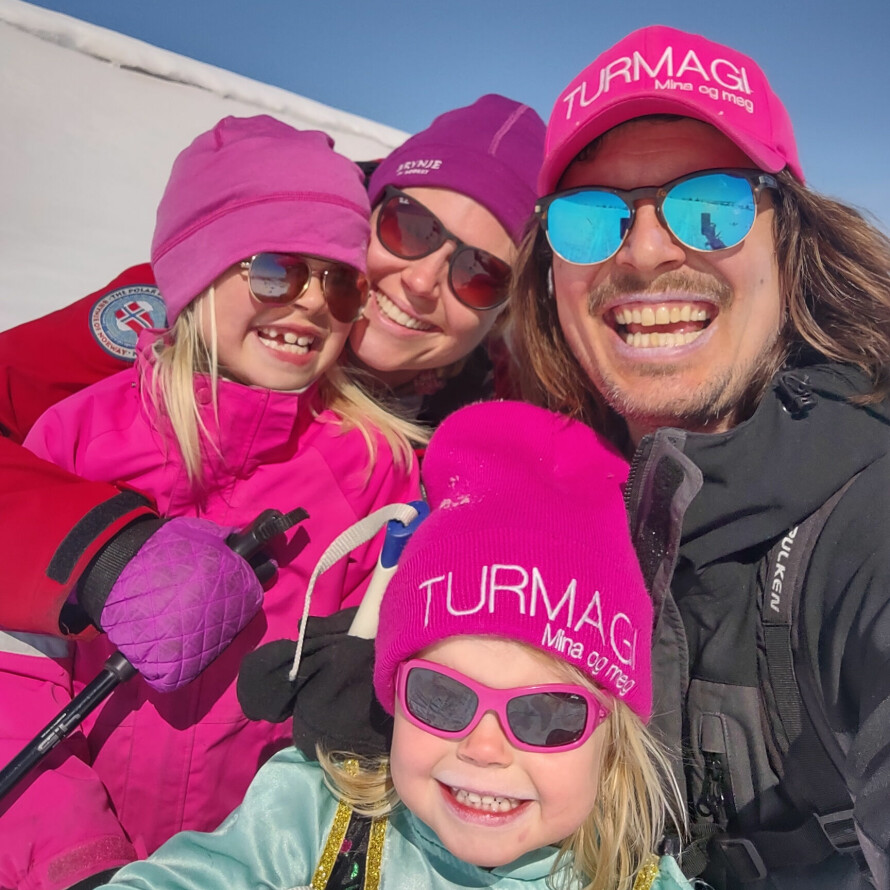 TURMAGI: Alexander Reads fremste misjon, er å senke terskelen for at mennesker kommer seg ut i naturen. Han er også en stor forkjemper for at barn skal løsrive seg fra skjermen og komme seg ut i naturen.