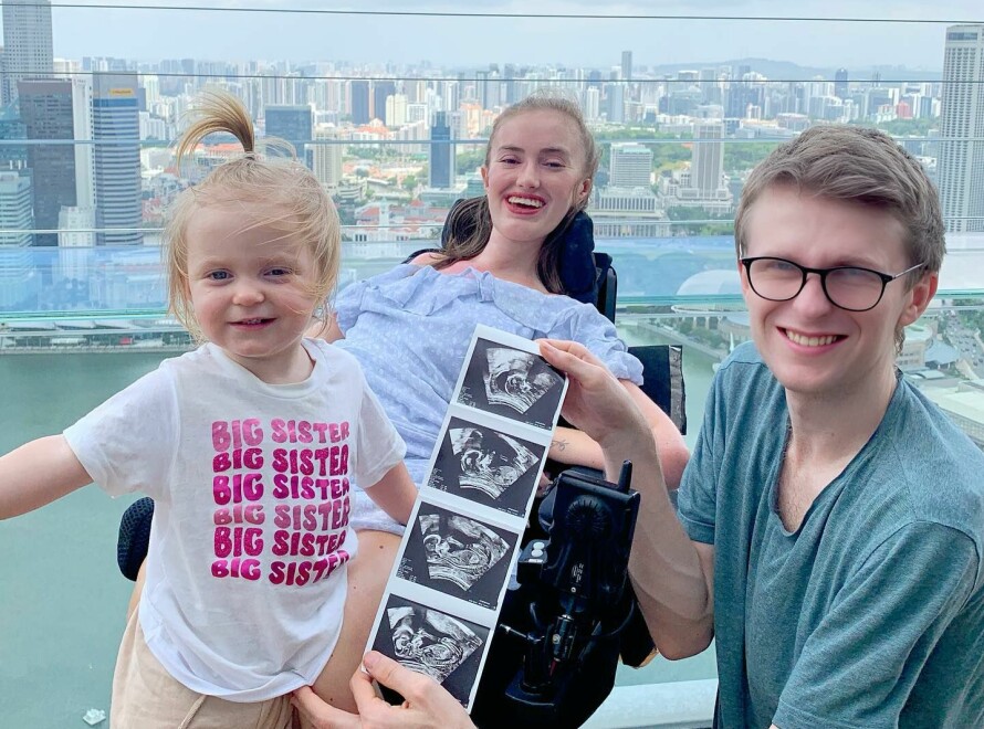 GRAVID: Gleden var stor når Tonje og Morten kunne annonsere at de venter sitt andre barn, som også er jente.