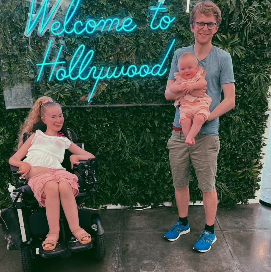 LIKEVERDIG FAMILIE: For Tonje og familien er det viktig å vise at de er en likeverdig familie, og at hun er en god mor til tross for sine begrensninger.