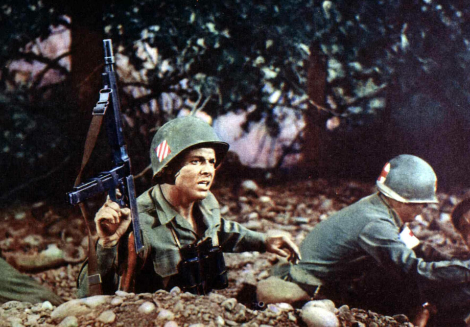 SPILTE SEG SELV: I filmen To Hell and Back basert på hans egen bok, spiller Audie Murphy seg selv under andre verdenskrig.