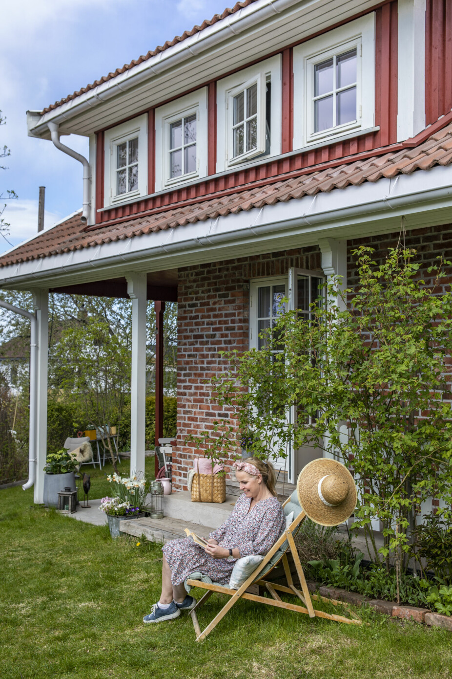 UTEROMSPRIS: Dette vakre hagehuset har paret bygd i samarbeid, og for den innsatsen vant de Uteromsprisen til Bergene Holm.