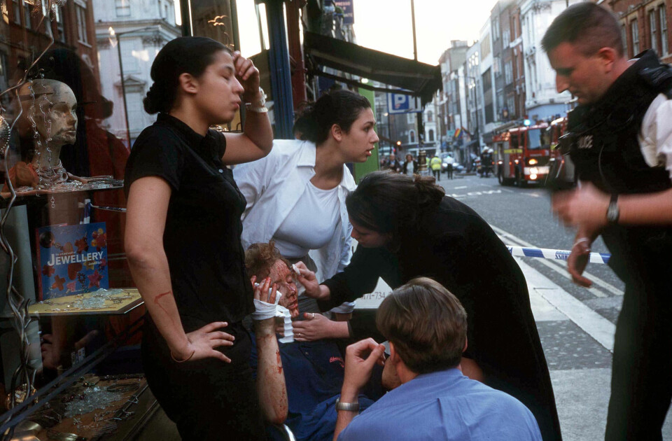 RAMMET TILFELDIG: Bomben innen på puben Admiral Duncan resulterte i et stort antall skadede og tre døde. Gjerningsmannen rakk å detonere bomben før politiet rakk å ta igjen hans forsprang.