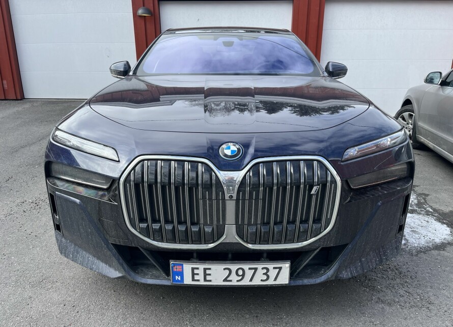 DIMENSJONER: 'Grillen' er enorm.