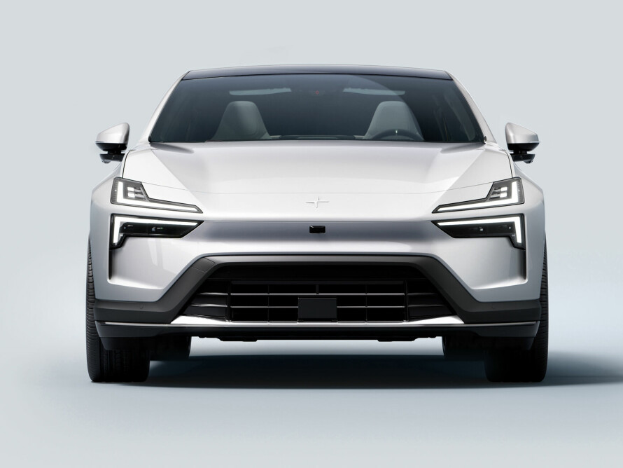 DEMPING: Dual motor-variantene kommer med semiaktive dempere. Radar, tolv kameraer og like mange ultrasoniske sensorer er standard.