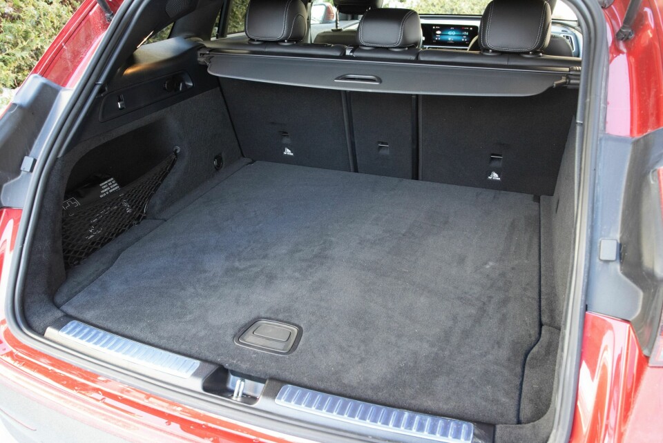 EQC: Mangler litt plass i høyden. Holder til normal familiebruk.