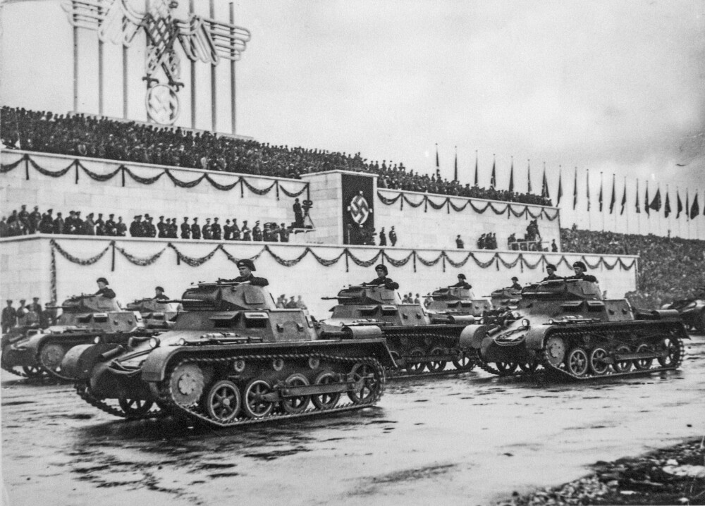 <b>MODERNE ARME:</b> Stridsvogner sto sentralt i Hitlers moderne arme før 2. verdenskrigs utbrudd.