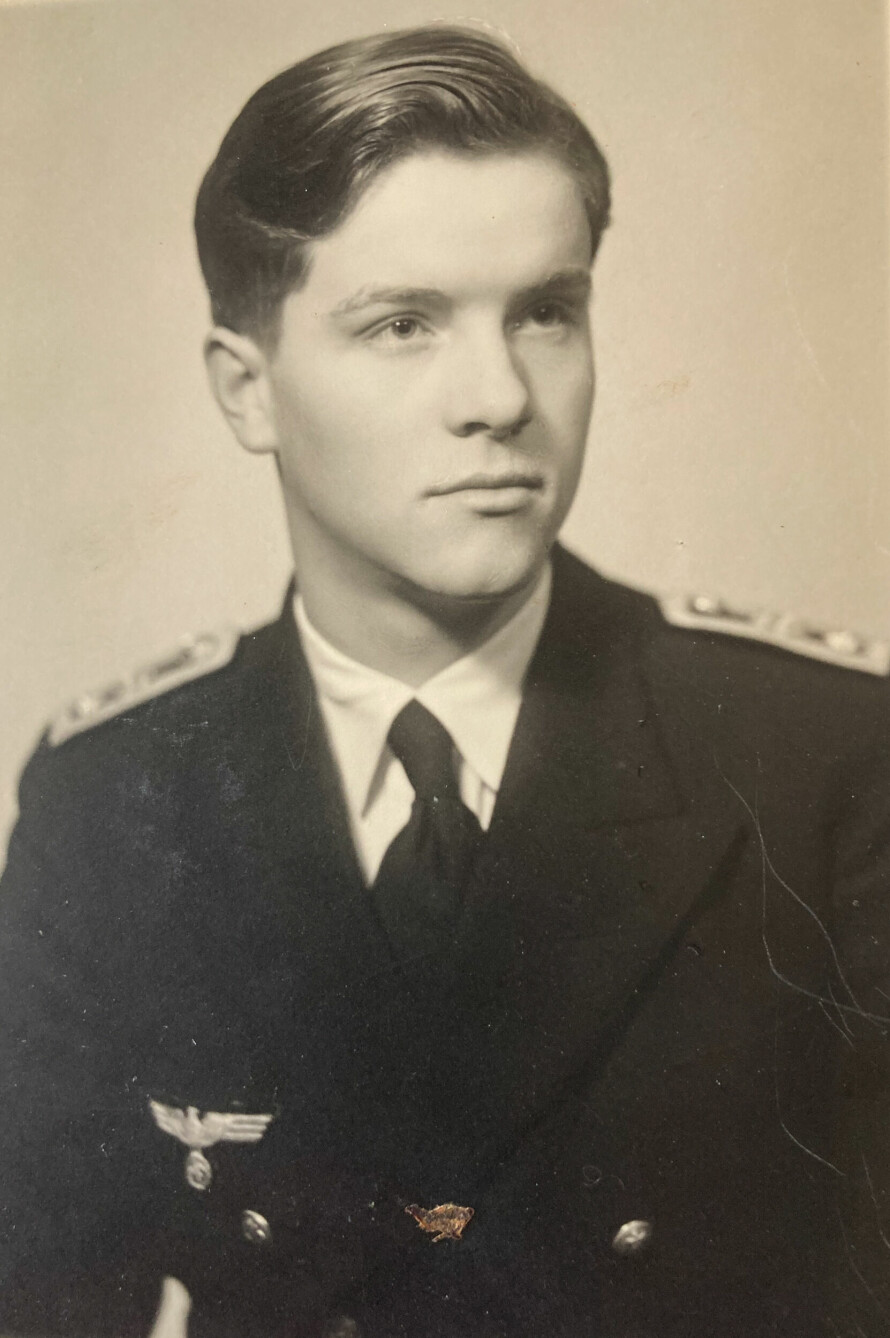 SVEINS FAR: Først i 1974 fikk Svein møte sin tyske far, Gerhard Müller-Neuroth. I mange år hadde han fått høre at faren var død. Bildet er tatt i 1943.